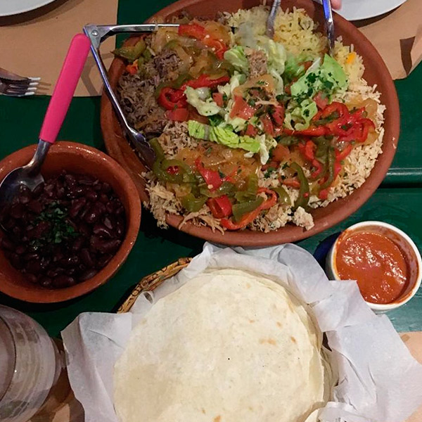 Ay Chavela comida mexicana en Luján